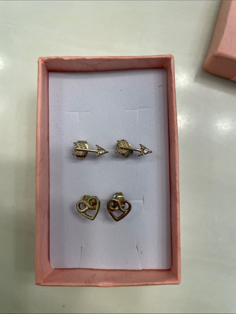 Love struck earring set